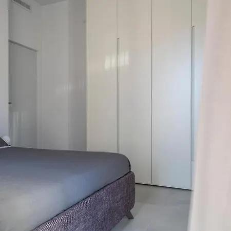 Casa Del Faro - Baia Flaminia 佩萨罗